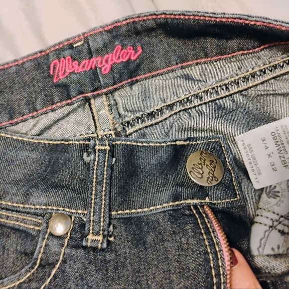 Wrangler womens jeans size 3/4 - Picture 3 of 5